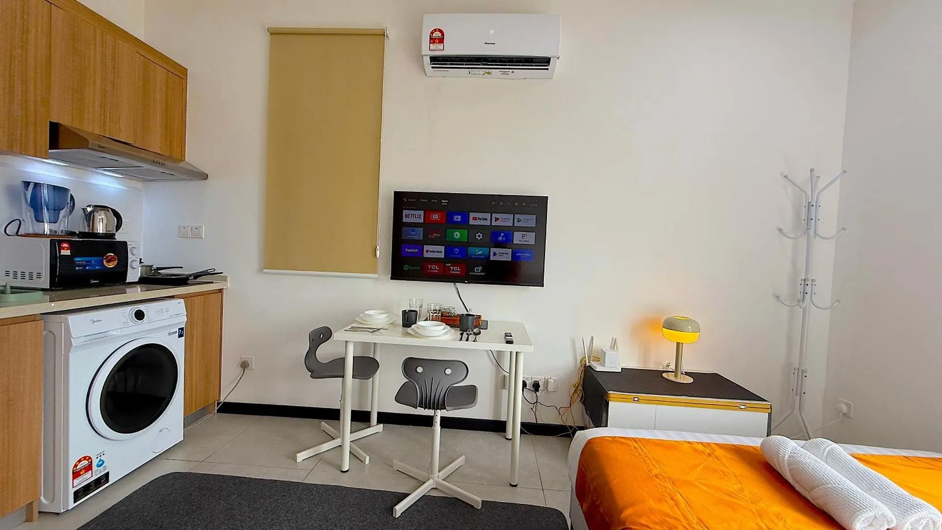 Neu Suites By Serenity Homes Near Gleneagles, Klcc & Lrt Kuala Lumpur