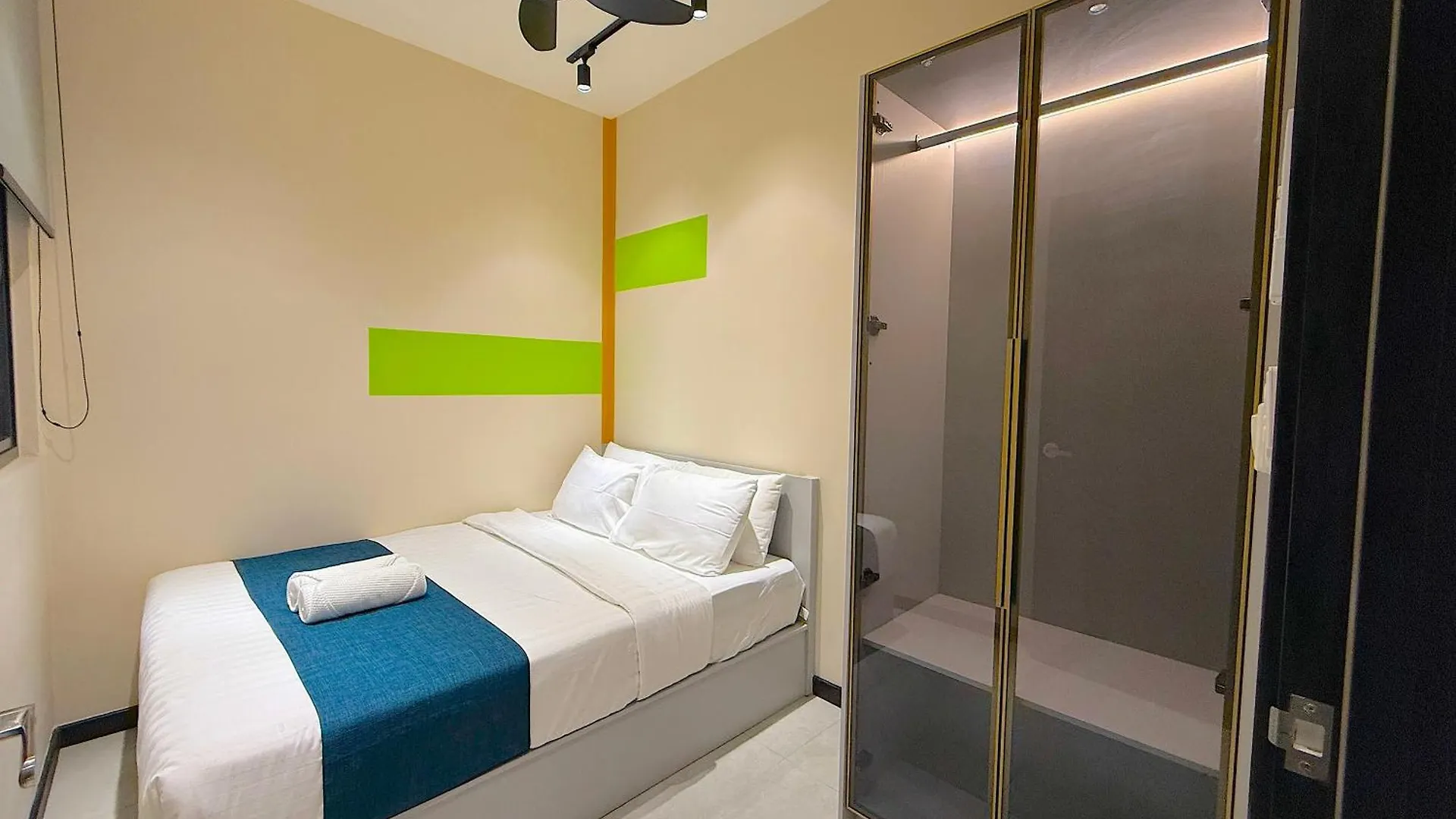 Neu Suites By Serenity Homes Near Gleneagles, Klcc & Lrt Kuala Lumpur Malaysia