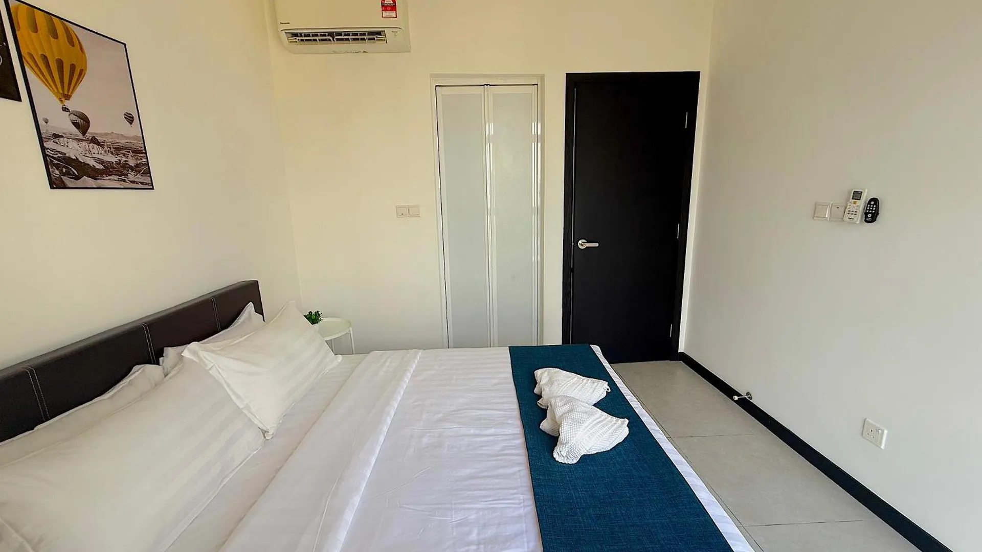 Neu Suites By Serenity Homes Near Gleneagles, Klcc & Lrt Kuala Lumpur