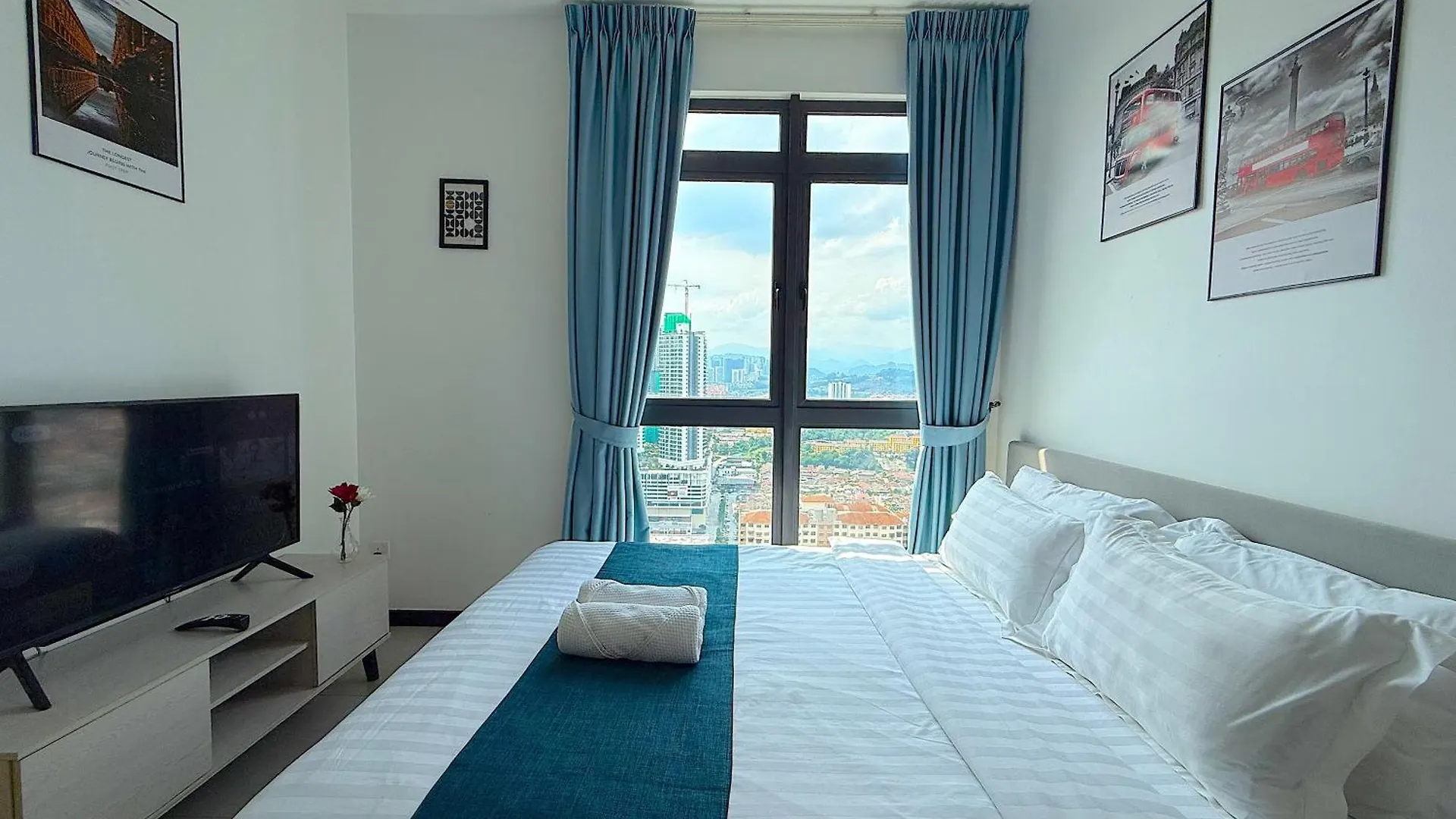 Neu Suites By Serenity Homes Near Gleneagles, Klcc & Lrt Kuala Lumpur 0*,  Ma­lay­sia